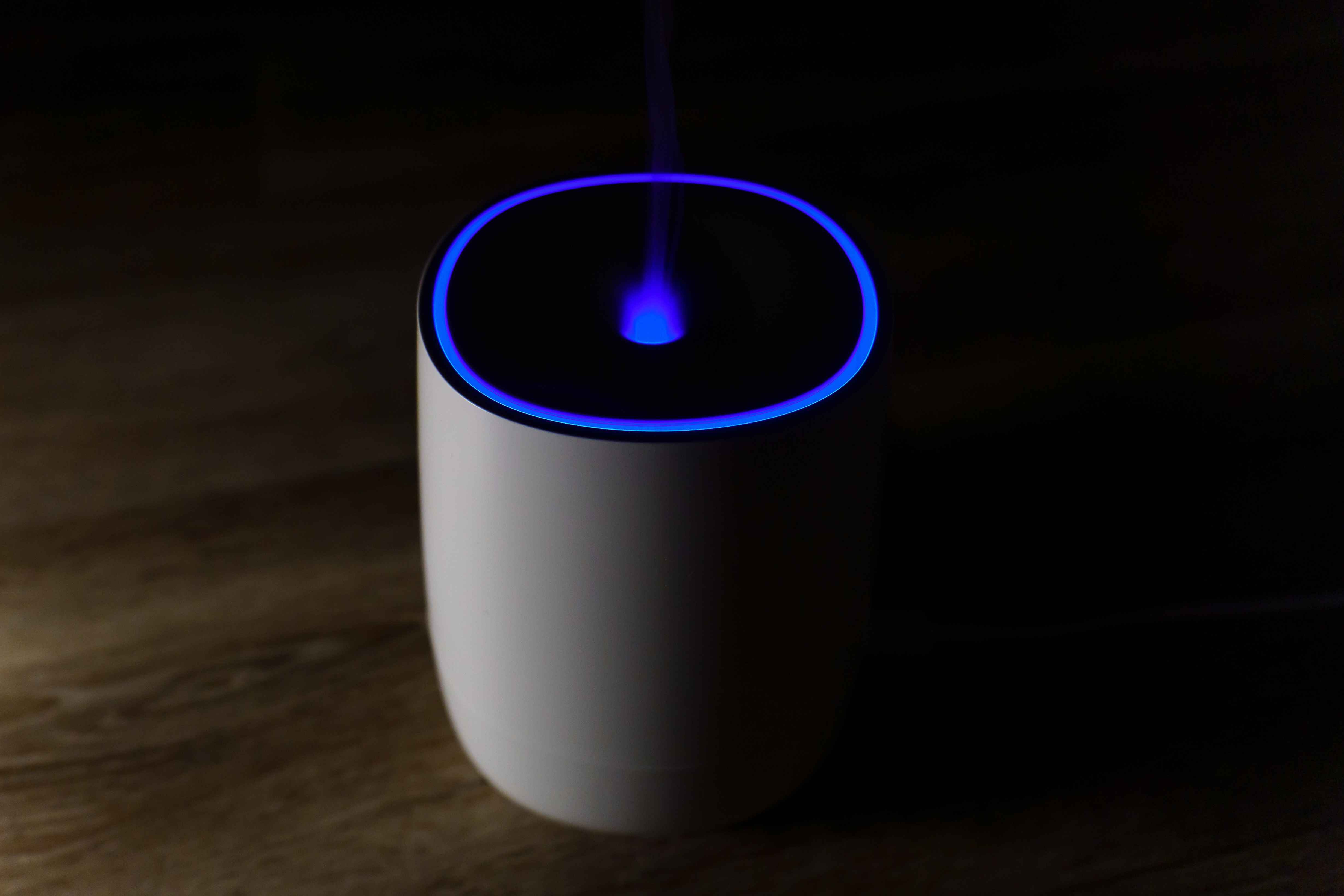 Customizing Google Assistant with Dark Theme